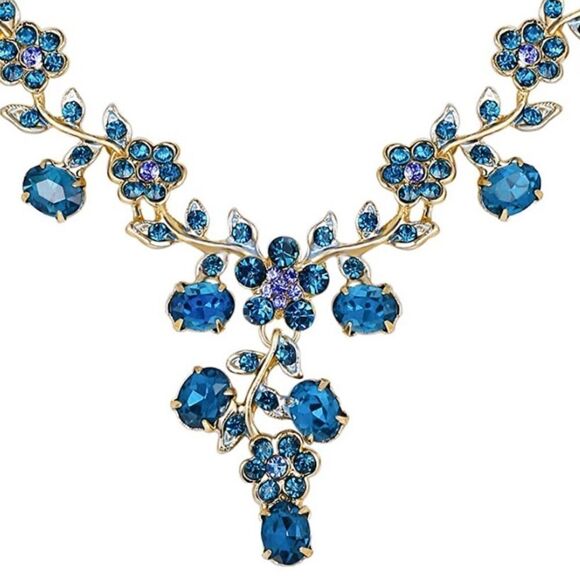 Yellow Gold & Blue Sapphire Austrian Crystal Flower Leaf Necklace & Earrings Set - Picture 3 of 6